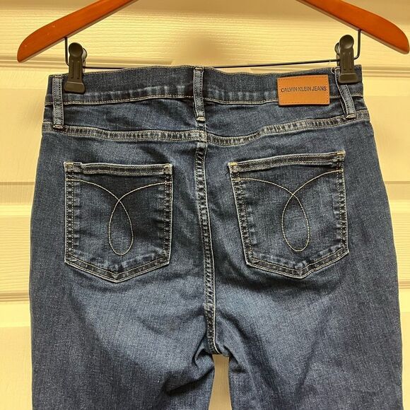 Calvin Klein Slim Straight Leg Raw Hem Jeans sz 10P/30 - Picture 4 of 7